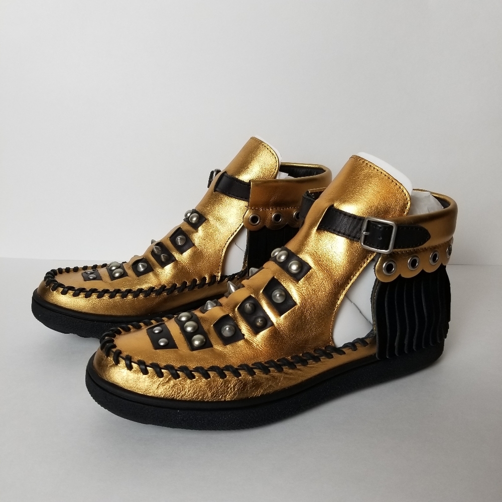 Coach Roccasin, Gold leather fringe ankle moccasin